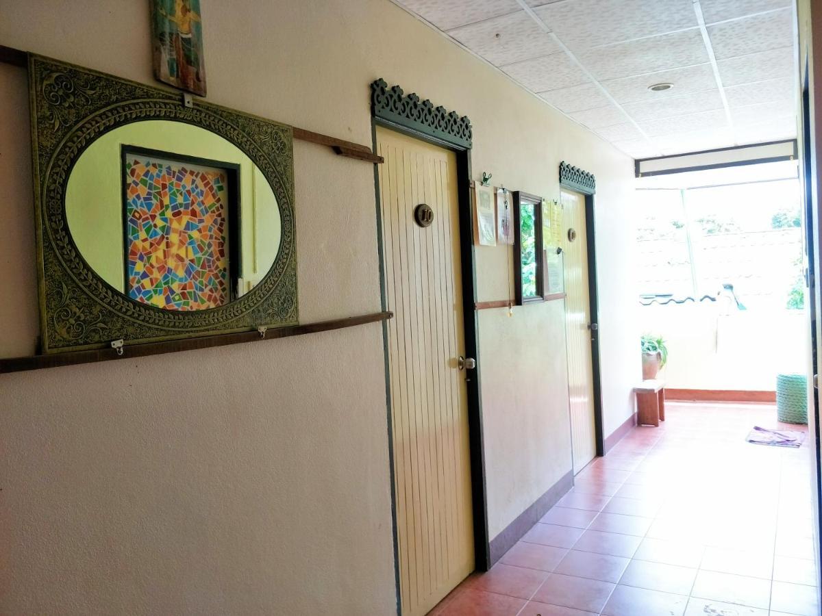 Baan Jaidee Guesthouse Trat Exterior foto